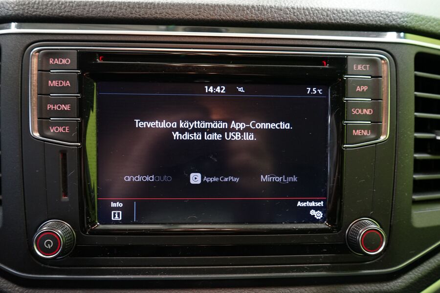 Volkswagen Amarok vaihtoauto