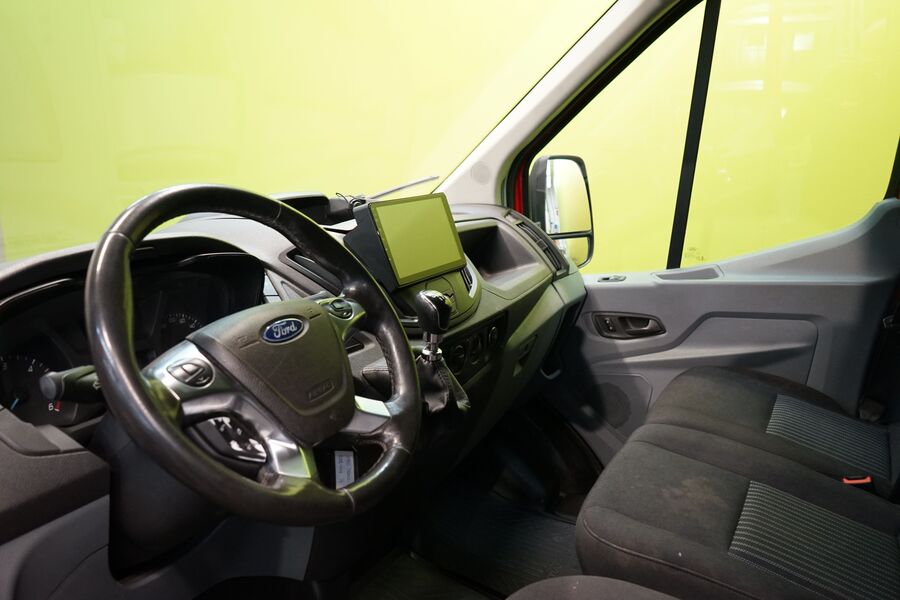 Ford Transit vaihtoauto