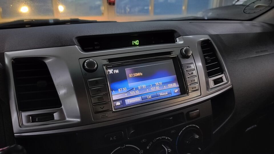 Toyota Hilux vaihtoauto