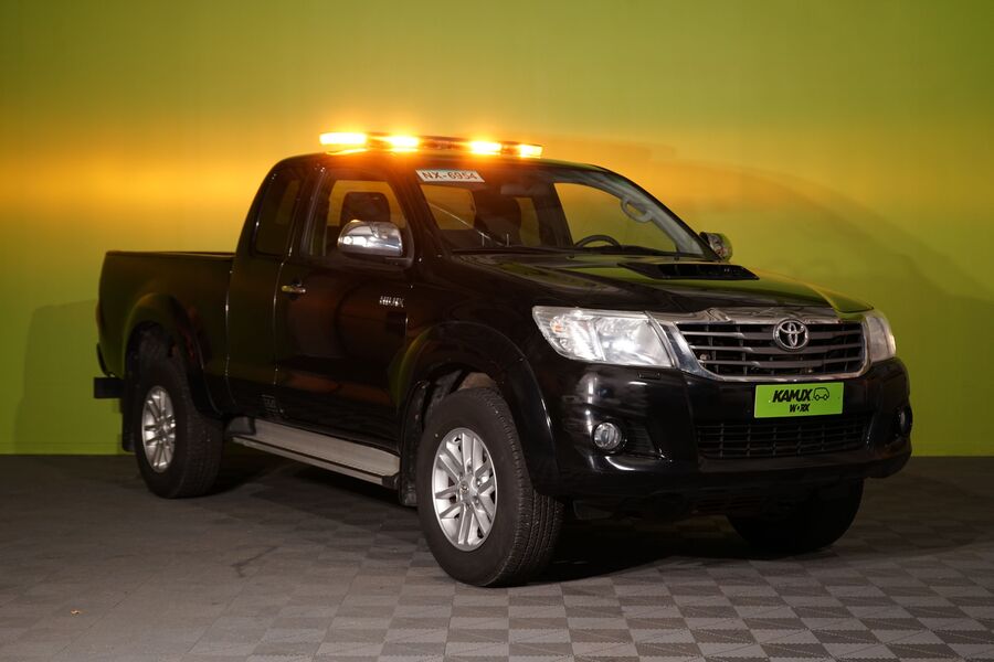 Toyota Hilux vaihtoauto