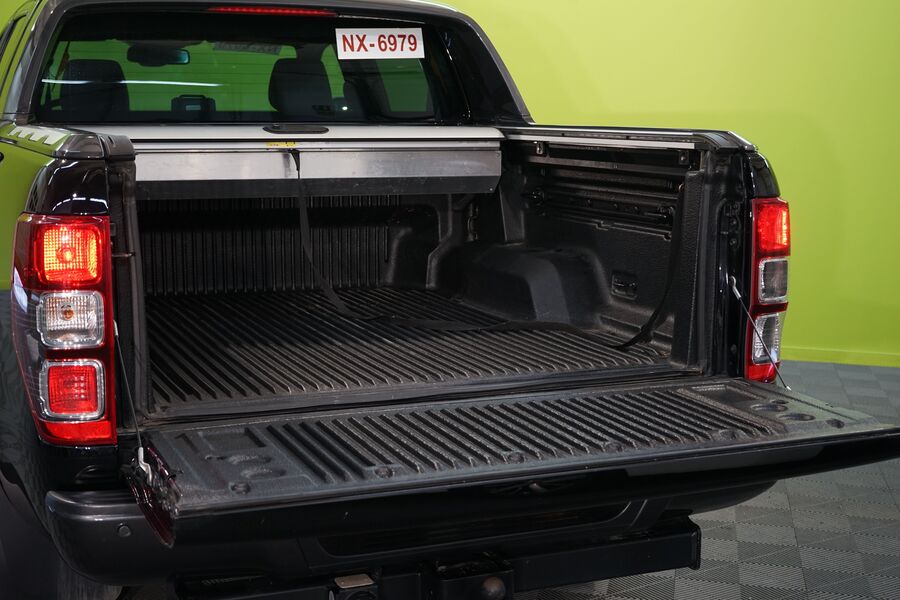 Ford Ranger vaihtoauto