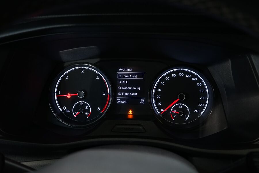 Volkswagen Transporter vaihtoauto