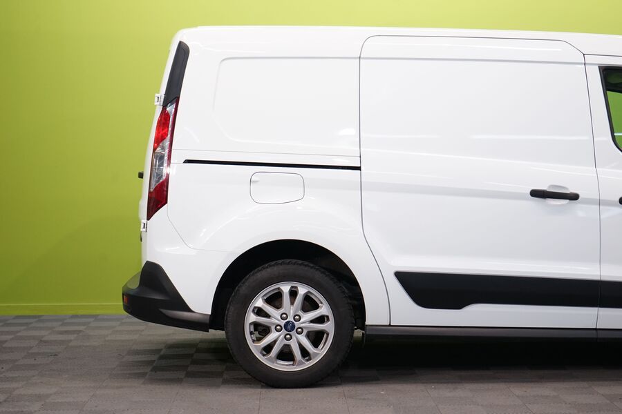 Ford Transit Connect vaihtoauto
