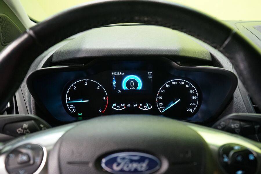 Ford Transit Connect vaihtoauto