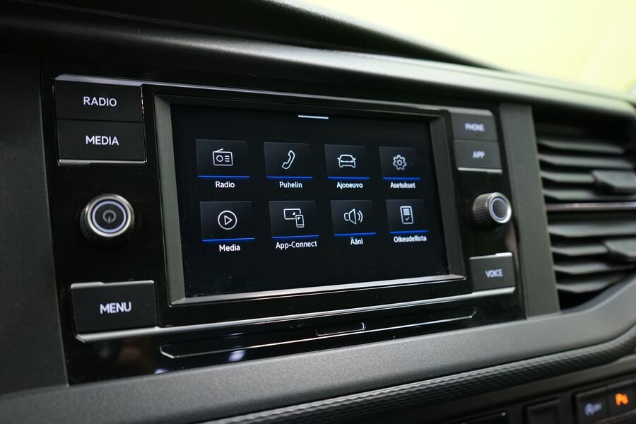 Volkswagen Caravelle vaihtoauto