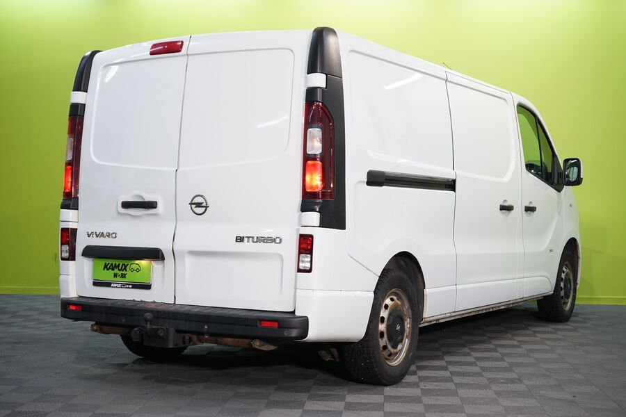 Opel Vivaro vaihtoauto
