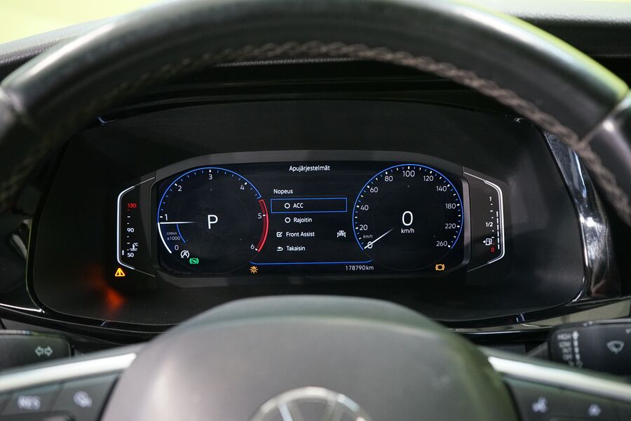 Volkswagen Transporter vaihtoauto