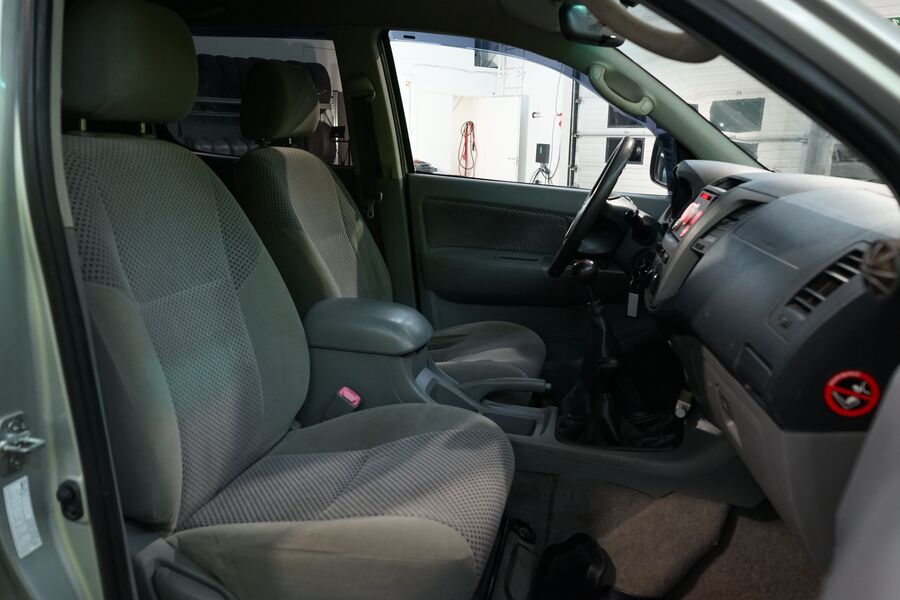 Toyota Hilux vaihtoauto