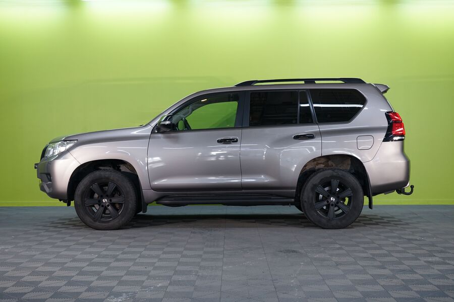 Toyota Land Cruiser vaihtoauto