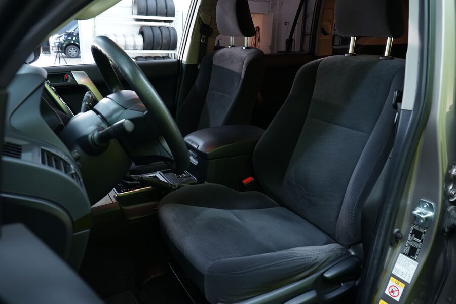 Toyota Land Cruiser vaihtoauto