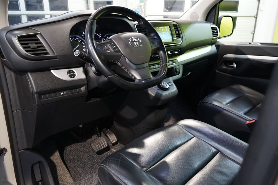 Toyota Proace Verso vaihtoauto