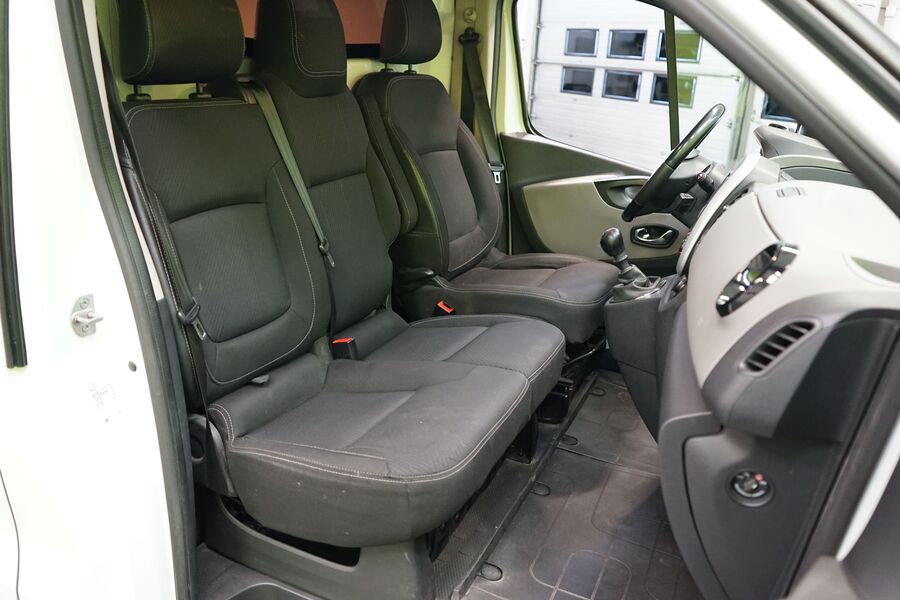 Nissan NV300 vaihtoauto