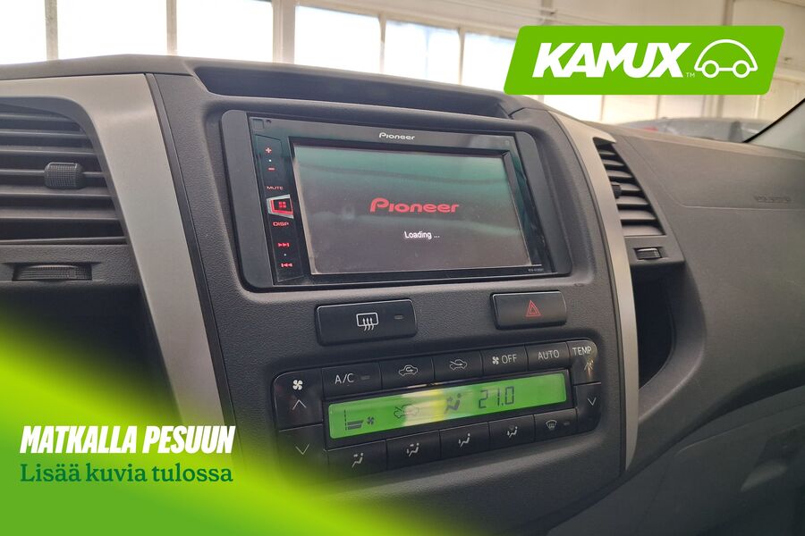 Toyota Hilux vaihtoauto