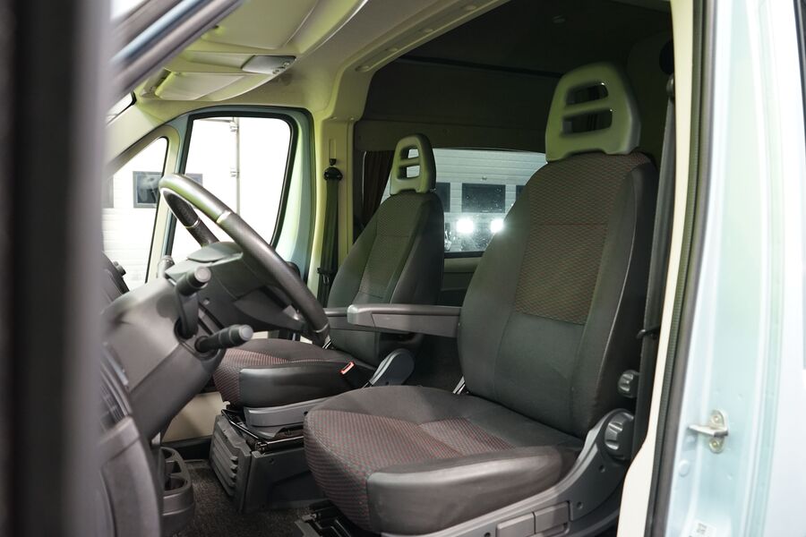 Peugeot Boxer vaihtoauto