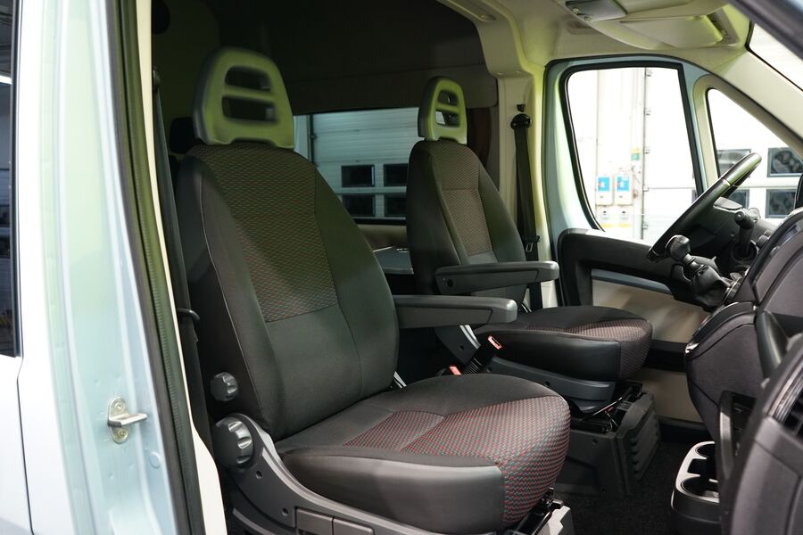 Peugeot Boxer vaihtoauto