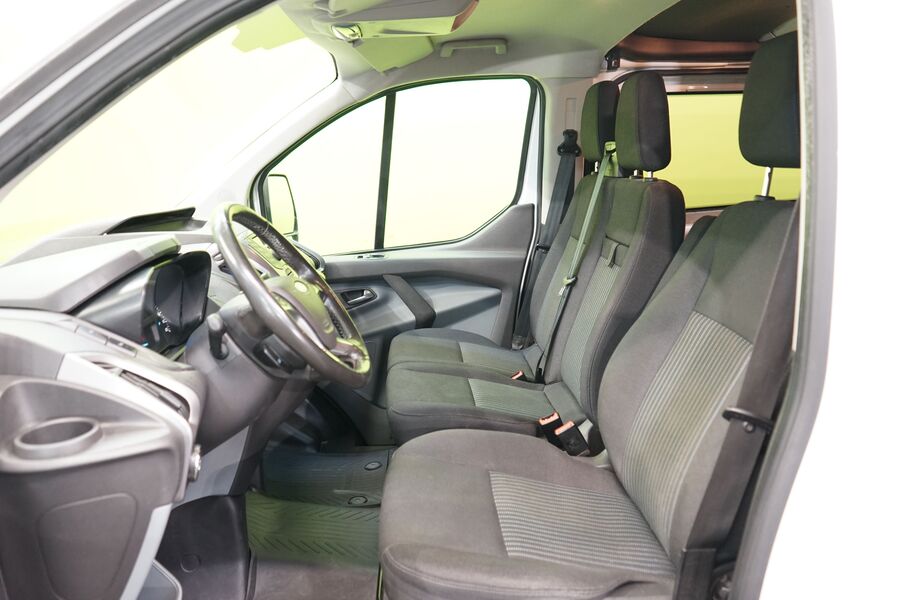 Ford Transit Custom vaihtoauto