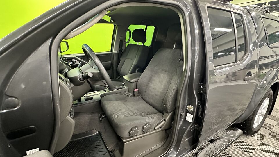 Nissan Navara vaihtoauto