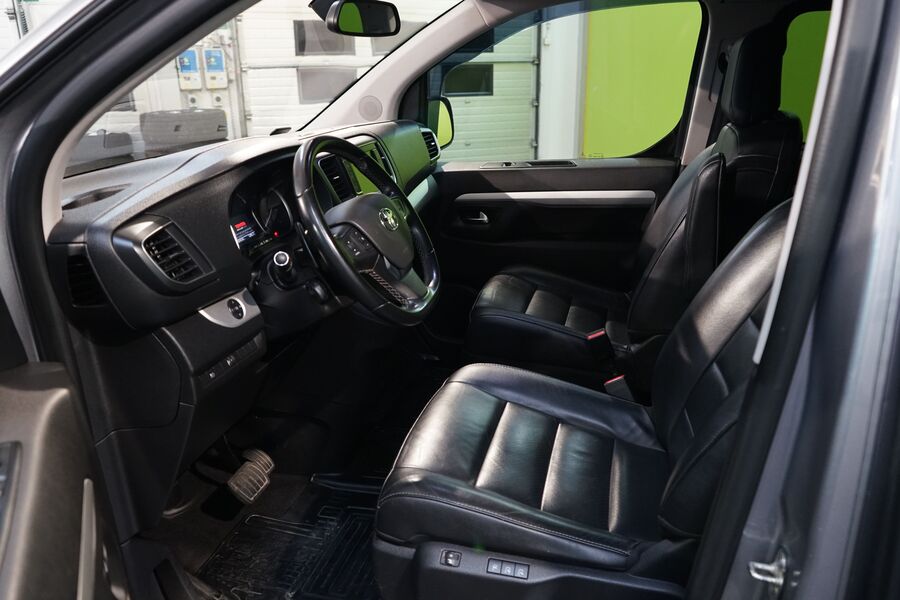 Toyota Proace Verso vaihtoauto