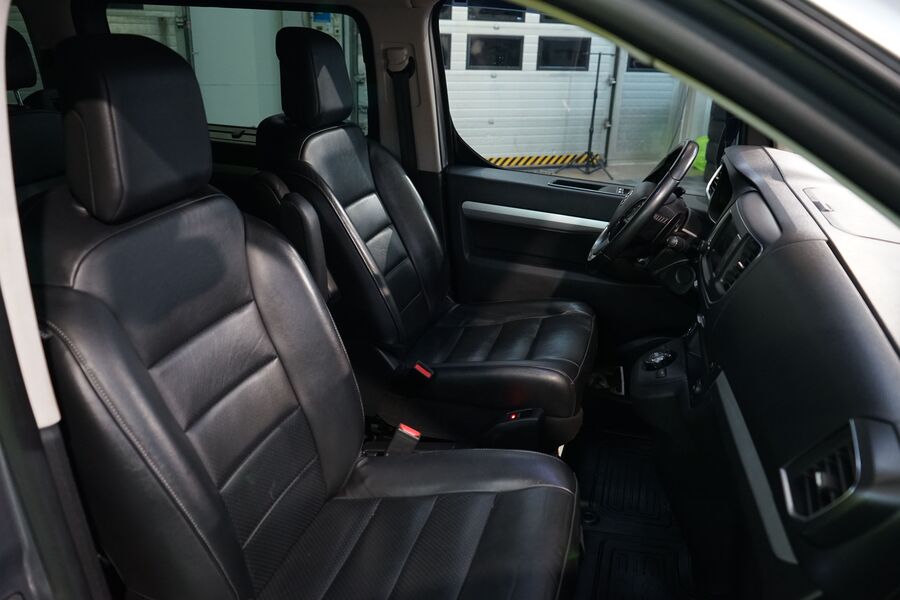 Toyota Proace Verso vaihtoauto