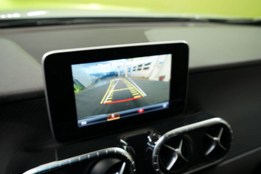 Mercedes-Benz X vaihtoauto