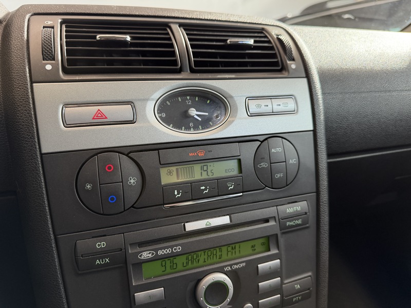 Ford Mondeo vaihtoauto