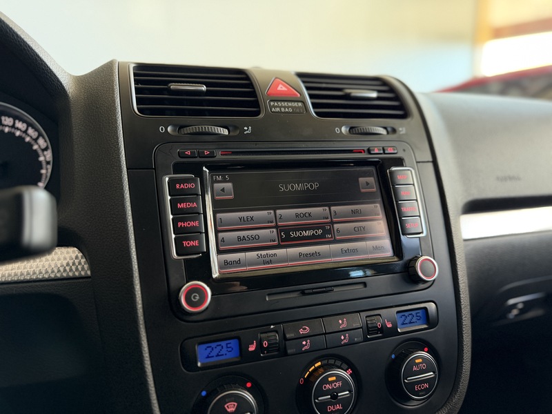 Volkswagen Golf vaihtoauto