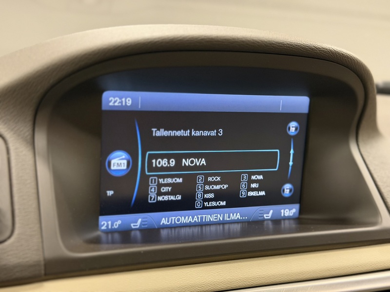 Volvo V70 vaihtoauto