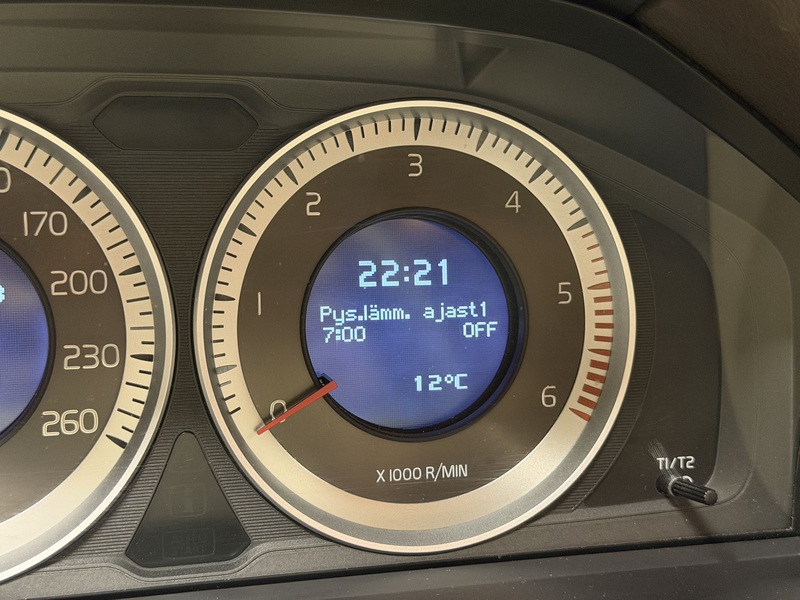 Volvo V70 vaihtoauto