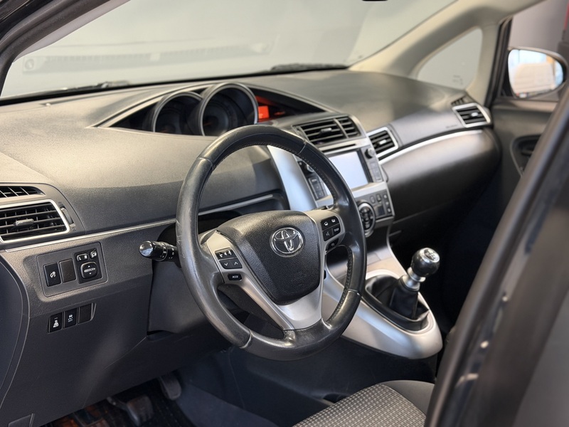 Toyota Verso vaihtoauto