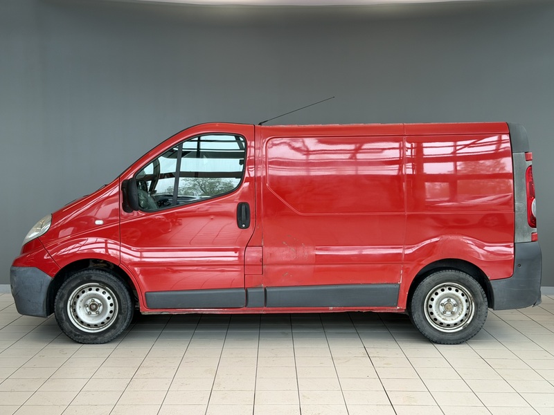 Nissan Primastar vaihtoauto