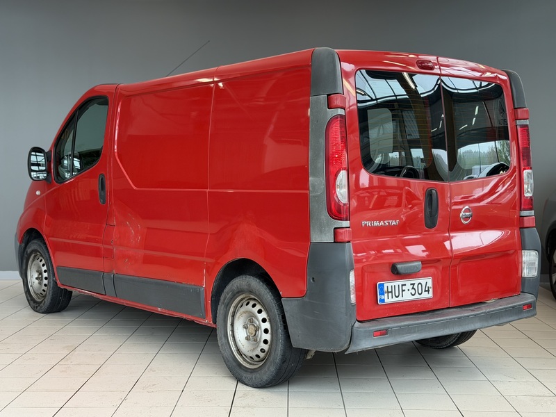 Nissan Primastar vaihtoauto