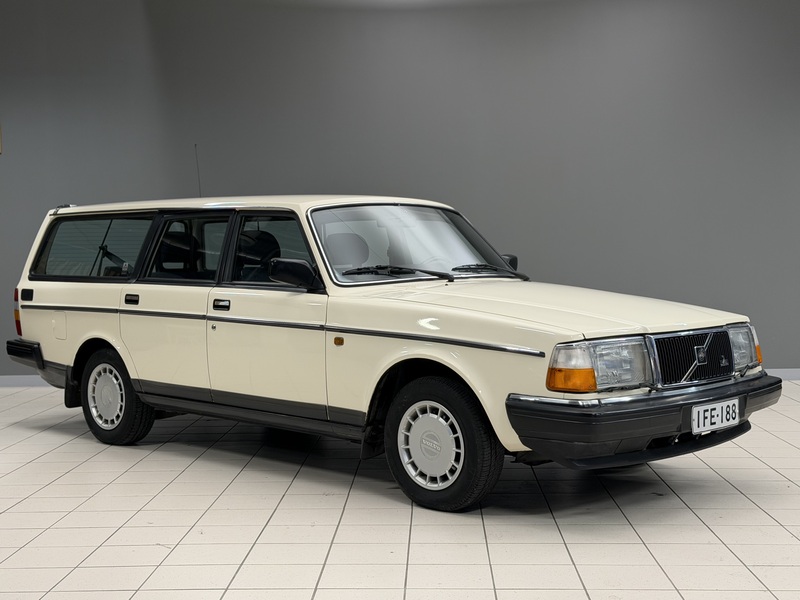 Volvo 240 vaihtoauto