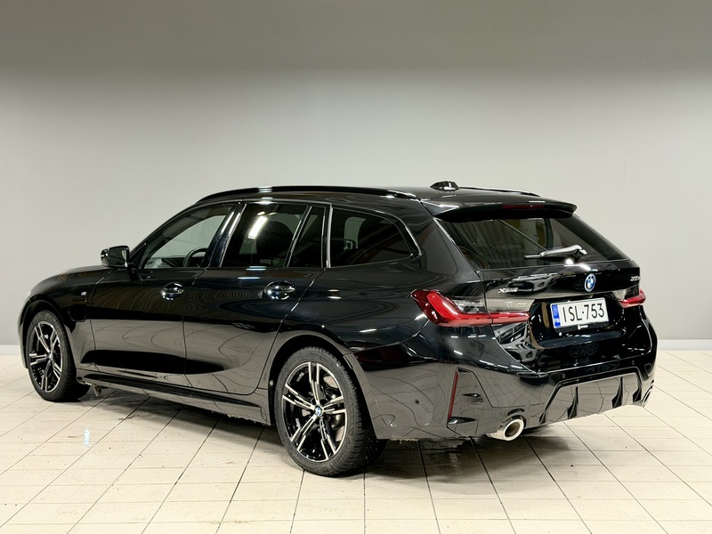 BMW 330 vaihtoauto