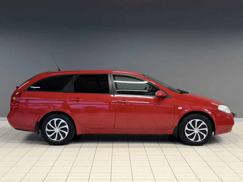 Nissan Primera vaihtoauto