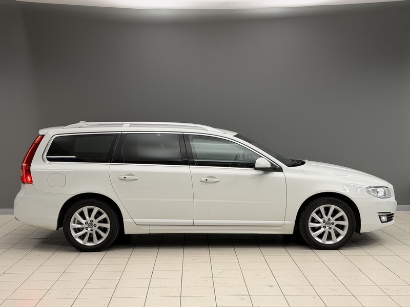 Volvo V70 vaihtoauto