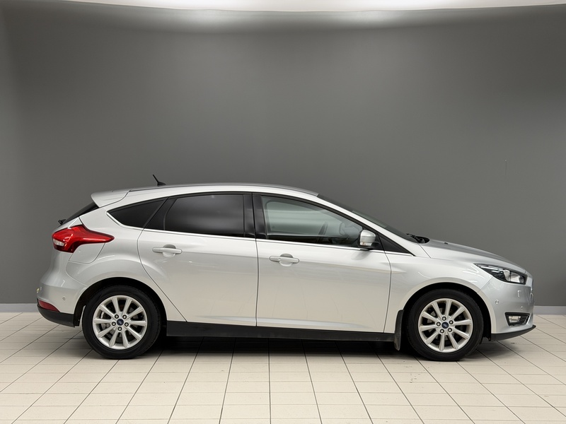Ford Focus vaihtoauto