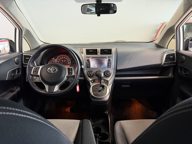 Toyota Verso-S vaihtoauto