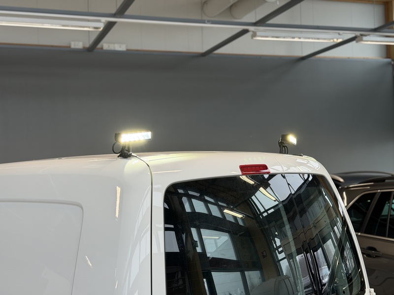 Volkswagen Caddy Maxi vaihtoauto