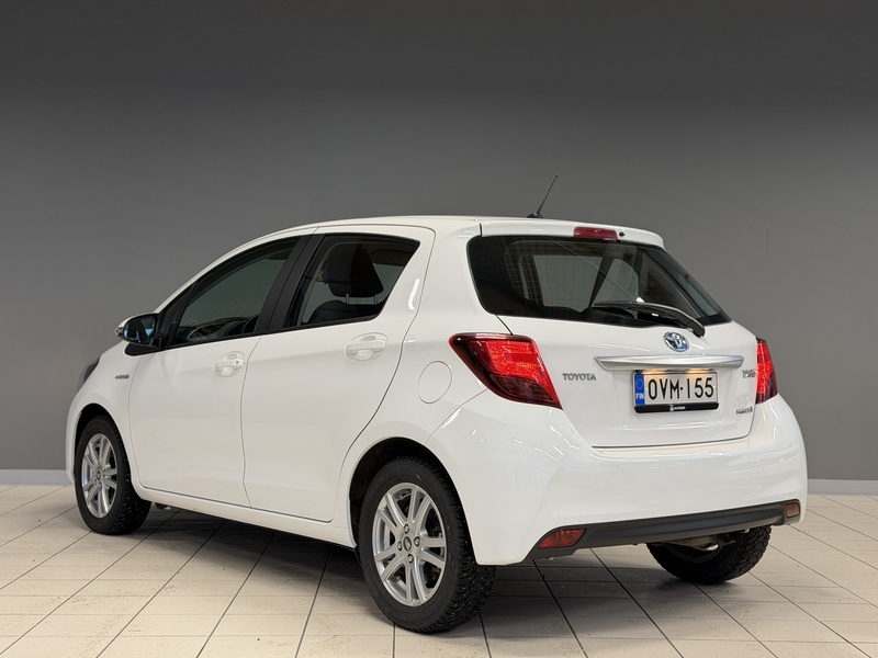 Toyota Yaris vaihtoauto