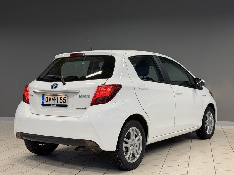 Toyota Yaris vaihtoauto