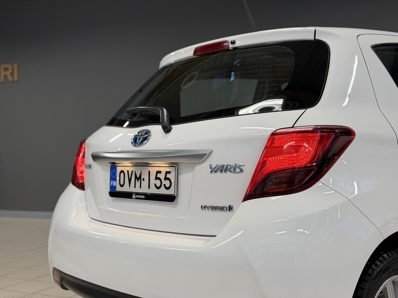 Toyota Yaris vaihtoauto