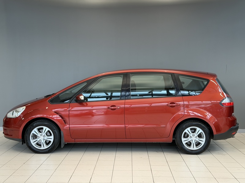 Ford S-MAX vaihtoauto