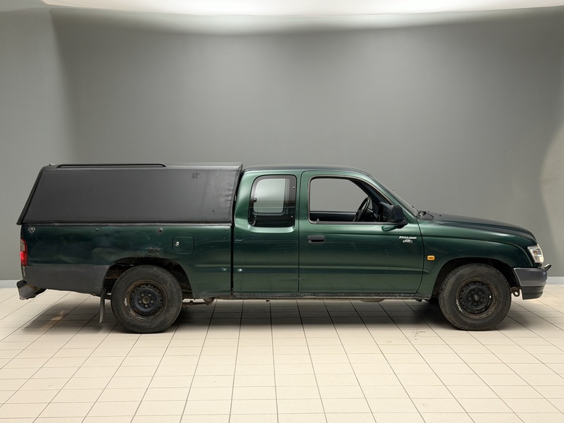 Toyota Hilux vaihtoauto