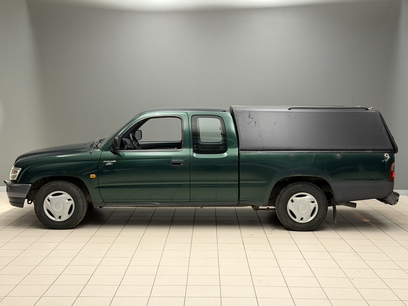 Toyota Hilux vaihtoauto