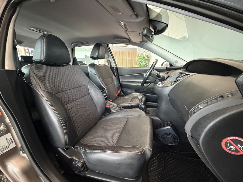 Nissan Primera vaihtoauto