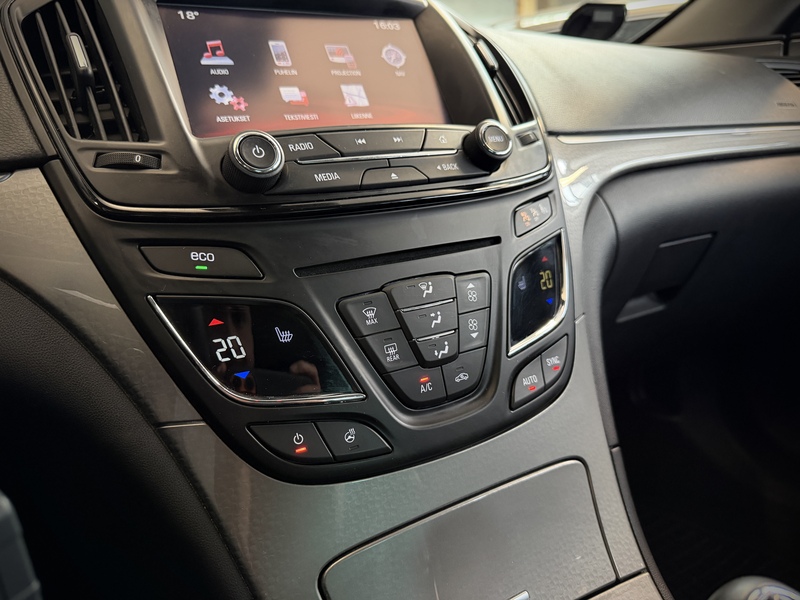 Opel Insignia vaihtoauto