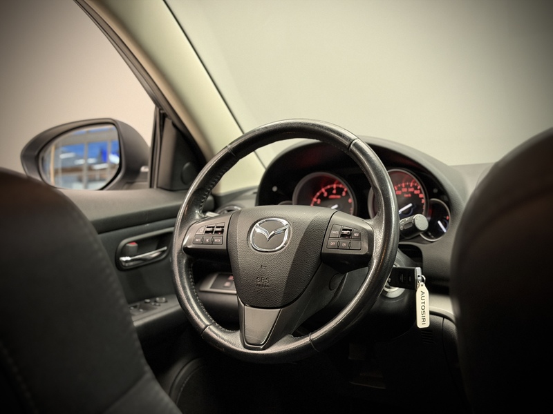 Mazda 6 vaihtoauto