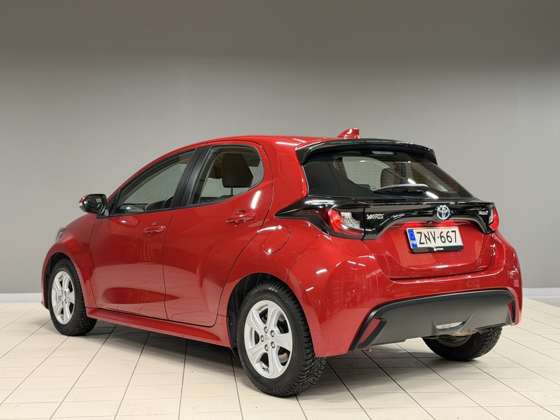 Toyota Yaris vaihtoauto