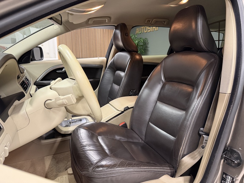 Volvo XC70 vaihtoauto