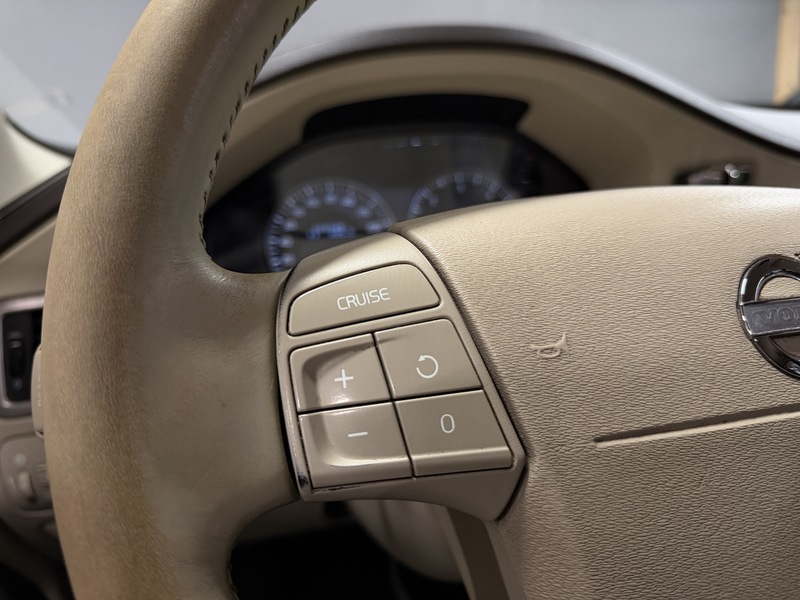 Volvo XC70 vaihtoauto